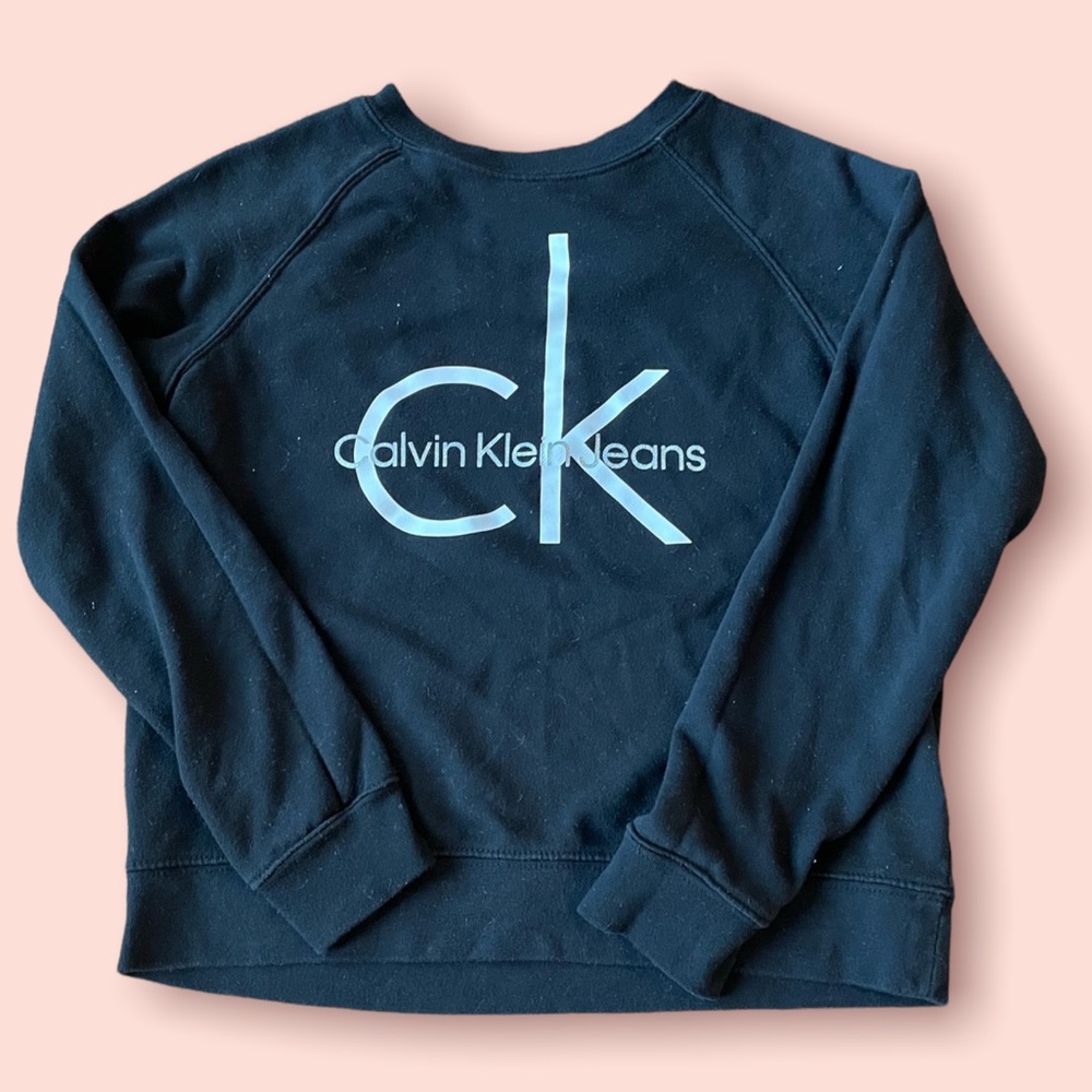 Calvin Klein Sweatshirt.